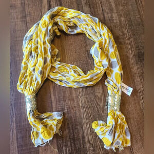 Fossil Yellow Gray White Sequins Fashion Scarf